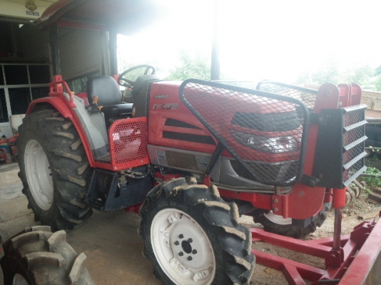 รถแทรกเตอร์ YANMAR EF 685