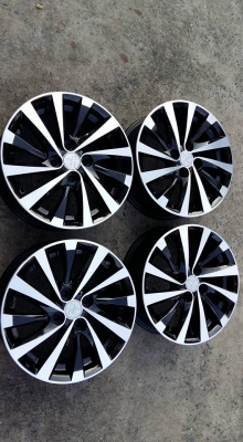 ขายล้อแม็ก mitsu attrage 15" สีดำหน้าเงา สนใจติดต่อเล็กคลองสามครับ 081-3747940 ขายล้อแม็ก mitsu attrage 15" สีดำหน้าเงา สนใจติดต่อเล็กคลองสามครับ 081-3747940