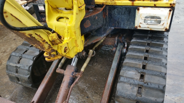 ขายด่วนรถเเม็คโครยันม่าYB25-2เทียบเท่า PC25เคื่องยันม่า3สูบรถนำเข้าเก่านอกไม่เคยใช้งานในเมืองไทยเลยส่งให้ฟรี