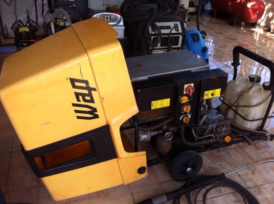 เครื่องอัดฉีด wap ไฟ 380 v น้ำร้อนนำ้เย็นได้ 250 บาร์ 5แรง ของประเทศเยอรมัน