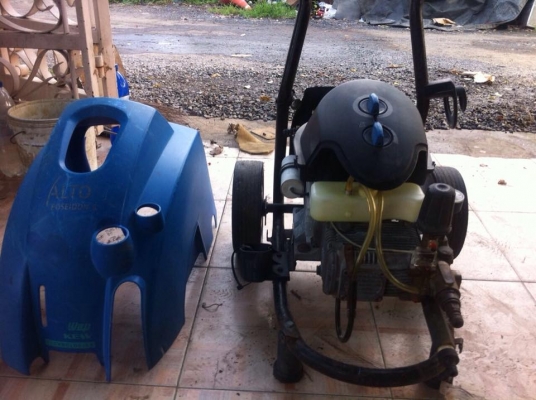 เครื่องอัดฉีด wap ไฟ 220 v 200 บาร์ 3แรง ของประเทศเยอรมัน