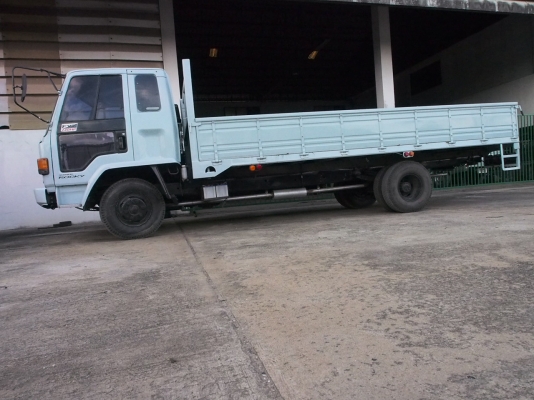 อีซูซุ 6 ล้อสภาพสวย อีซูซุ 6 ล้อสภาพสวย