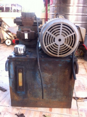 ปั๊มไฮโดลิค HOF มอเตอร์3แรง ไฟ 380 v