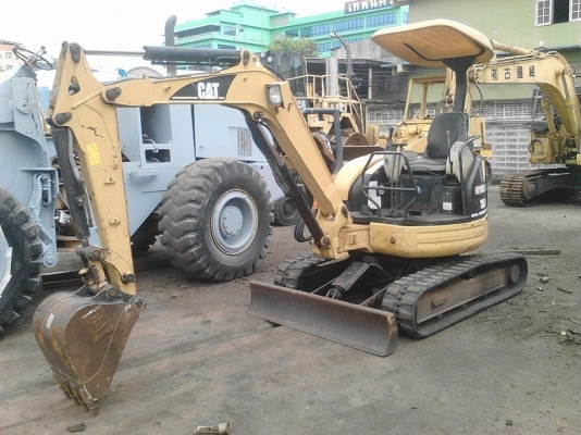 ขายรถขุด CATERPILLAR รุ่น 303 CR