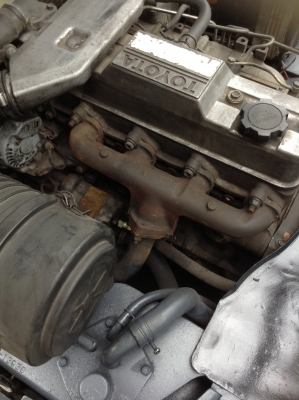 +++ ขายโฟล์คลิฟท์  TOYOTA 6FD25  ขนาด  2.5  ตัน  เครื่องยนต์ดีเซล 2Z   เสา  3  เมตร  เกียร์ธรรมดา  งา 1,070  มม.  ยางตันใหม่ครับ