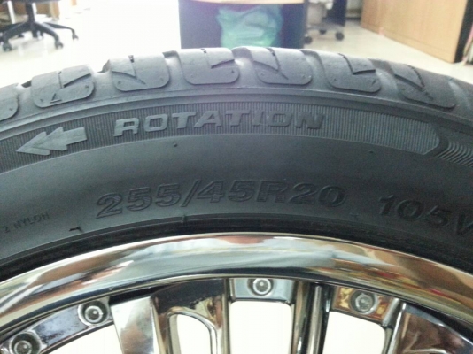 เเม็กซ์พร้อมยาง 255-45-20 5รู 114 เเม็กซ์พร้อมยาง 255-45-20 5รู 114