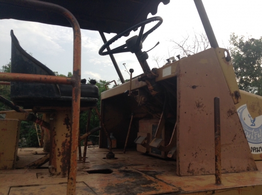 ขายรถบด SAKAI    TS 150    9 ล้อเล่มทะเบียนสวยพร้อมใช้ราคา 700,000 090-772-3710 090-772-3708