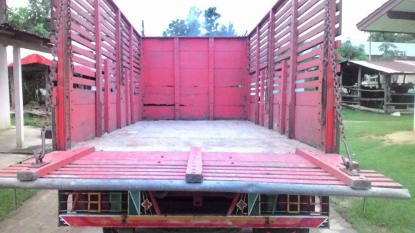 ขายอีแต๋น ขายอีแต๋น