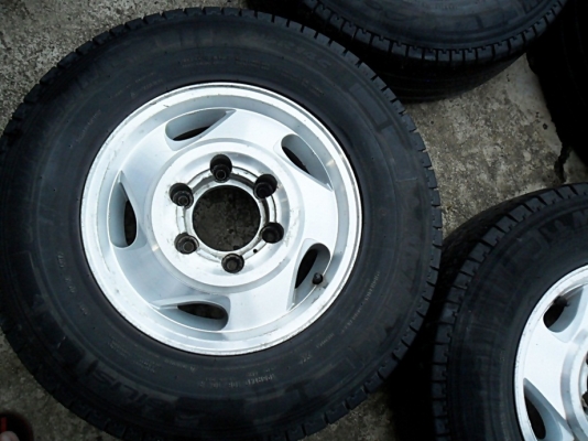 แม็กรถกระบะ แท้ - 6รู139 พร้อมยางมิชลิน ดอกหนาๆ (4ล้อ 3,400บ.)