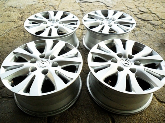 แม็กกระบะขอบ17 แท้ - 6รู139 สภาพดี ไม่คด ไม่ดุ้ง (4วง 6,900บ.)