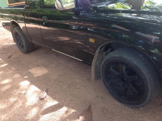 ขายล้อแม็ก งาน japan 17 นิ้ว กว้าง 8 นิ้ว พร้อมยาง 225/55 และ 215/50