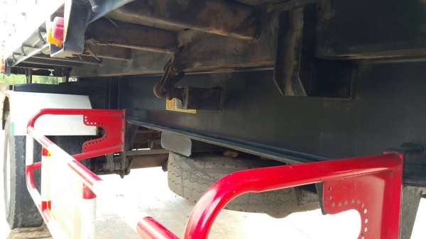 ขายด่วนลูกพ่วงดั้ม ปี55 ยาว6.50เมตร สูง 2.10เมตร อู่เนรมิต