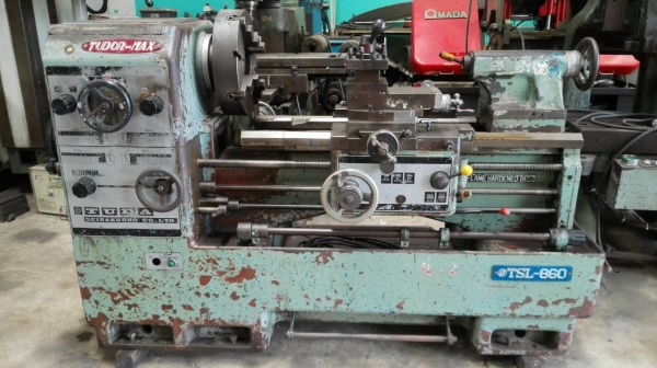 Sell> ขายแื่นกลึงมือสอง TUDA Japan เครื่อง 5 ฟุต รุ่นหนัก 3 เพลา เบลคครับ Sell> ขายแื่นกลึงมือสอง TUDA Japan เครื่อง 5 ฟุต รุ่นหนัก 3 เพลา เบลคครับ