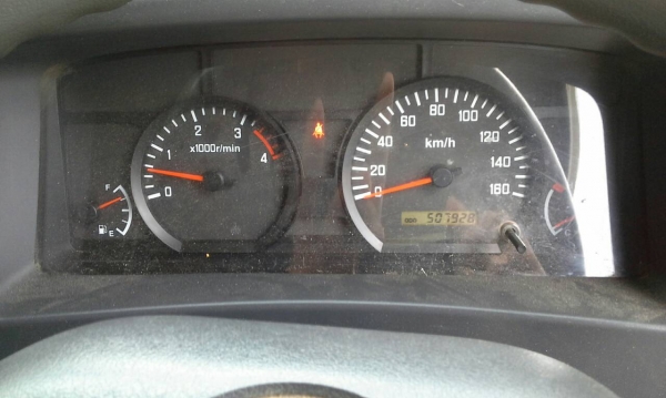 หกล้อ อีซูซุ NQR 175 ปี53 แอร์หนาว พ.เวอร์ยาว5.50ม รถสวยจัดเดิมๆไม่มีชน ทะเบียนพร้อมโอน ราคา 835,000บ ครับท่าน หกล้อ อีซูซุ NQR 175 ปี53 แอร์หนาว พ.เวอร์ยาว5.50ม รถสวยจัดเดิมๆไม่มีชน ทะเบียนพร้อมโอน ราคา 835,000บ ครับท่าน