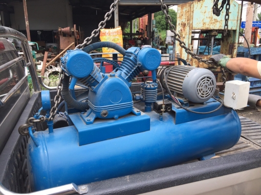 Sell> ขายปั้มลม พูม่า 3 แรง มอเตอร์ไฟ 3 เฟส 380V. สวยกริ๊บพร้อมใช้งานครับ