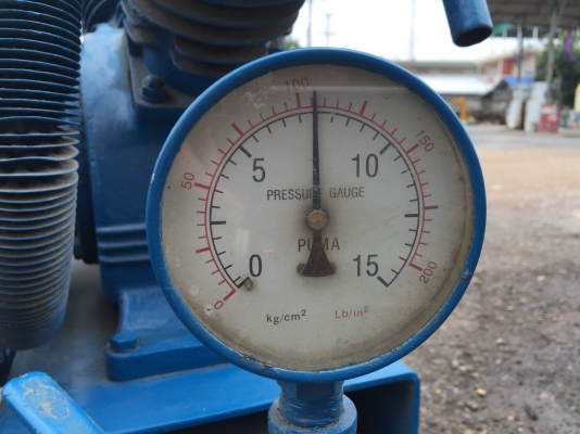 Sell> ขายปั้มลม พูม่า 3 แรง มอเตอร์ไฟ 3 เฟส 380V. สวยกริ๊บพร้อมใช้งานครับ Sell> ขายปั้มลม พูม่า 3 แรง มอเตอร์ไฟ 3 เฟส 380V. สวยกริ๊บพร้อมใช้งานครับ