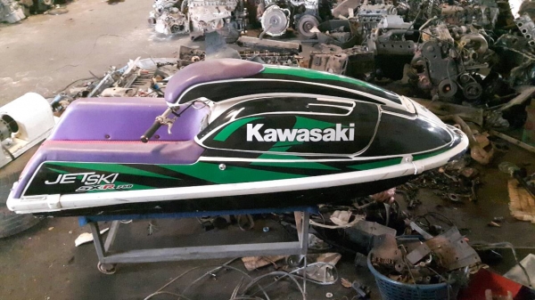 ขาย เจ็ทสกี ยืน คาวา750 PRO