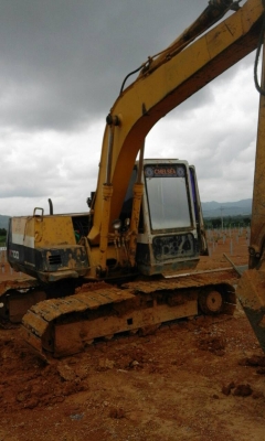 ขายรถแบคโฮ KOMATSU PC100-5 ราคา 450000