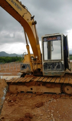 ขายรถแบคโฮ KOMATSU PC100-5 ราคา 450000