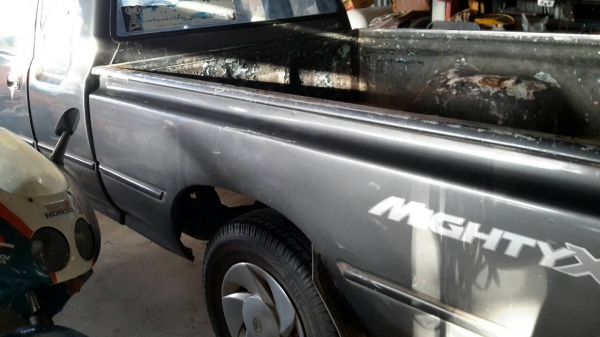 รถTOYOTA MIGHTY CAP จดทะเบียนปี33 ขายตามสภาพ เอกสารพร้อมโอน