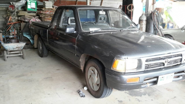 รถTOYOTA MIGHTY CAP จดทะเบียนปี33 ขายตามสภาพ เอกสารพร้อมโอน