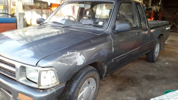 รถTOYOTA MIGHTY CAP จดทะเบียนปี33 ขายตามสภาพ เอกสารพร้อมโอน