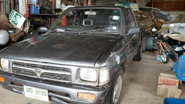 รถTOYOTA MIGHTY CAP จดทะเบียนปี33 ขายตามสภาพ เอกสารพร้อมโอน