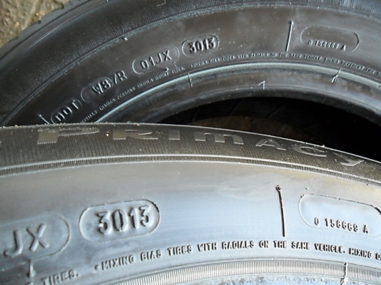 ยางขอบ16 มิชลิน205-60-R16ลงพื้นปี14 (4เส้น 3,500บ) ยางขอบ16 มิชลิน205-60-R16ลงพื้นปี14 (4เส้น 3,500บ)