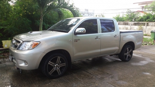 ขาย โตโยต้า วีโก้ 2.5 E 4 ประตู m/t ขาย โตโยต้า วีโก้ 2.5 E 4 ประตู m/t