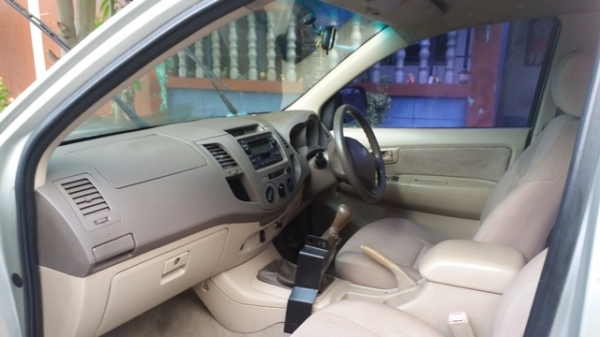 ขาย โตโยต้า วีโก้ 2.5 E 4 ประตู m/t ขาย โตโยต้า วีโก้ 2.5 E 4 ประตู m/t