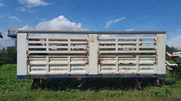 ขาย กระบะล่องไม่ดั้ม