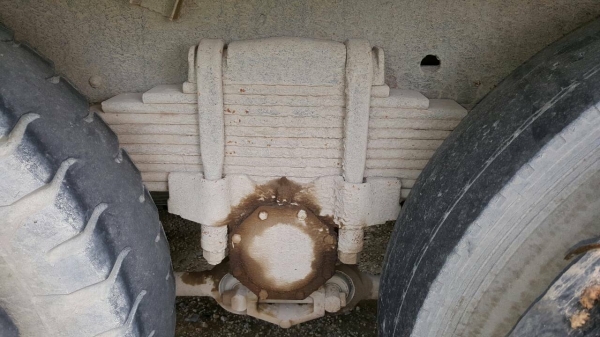 รถมิตซู 10 ล้อ หลังถนน FN516M  190 แรงม้า.   สนใจติดต่อ  081 - 6079515