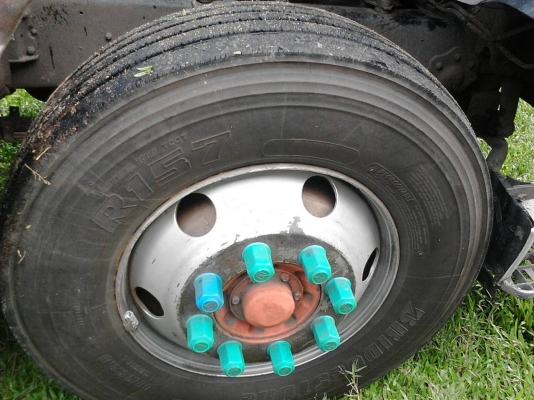 รถฮีโน่ 10 ล้อ หลังถนน ( ไม่ดั้ม )  FL3H  195 แรงม้า. ปี 39    สนใจติดต่อ   081 - 6079515