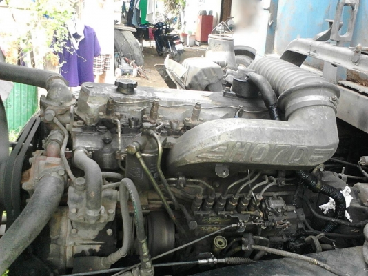 รถฮีโน่ 10 ล้อ หลังถนน ( ไม่ดั้ม )  FL3H  195 แรงม้า. ปี 39    สนใจติดต่อ   081 - 6079515