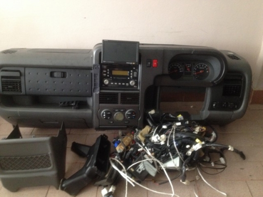 คอลโซล NISSAN CUBE เเอร์ออโต้ของเก่าญี่ปุ่นเเท้ชุดสายไฟครบสภาพตามรูป