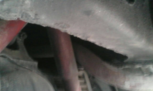 รถฮีโน่ 10 ล้อ บรรทุกน้ำ  FM1M  220 แรงม้า. ปี 36   สนใจติดต่อ  081 - 6079515