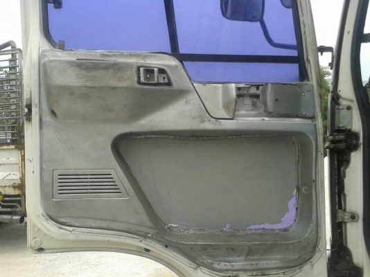 รถฮีโน่ 10 ล้อ บรรทุกน้ำ  FM1M  220 แรงม้า. ปี 36   สนใจติดต่อ  081 - 6079515