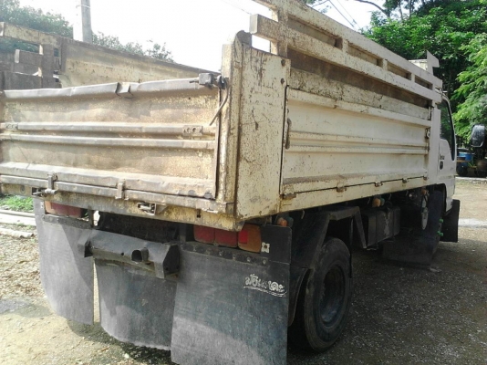 รถอีซูซุ 6 ล้อดั้ม NQR 175 แรงม้า. ปี 50   สนใจติดต่อ  081 - 6079515