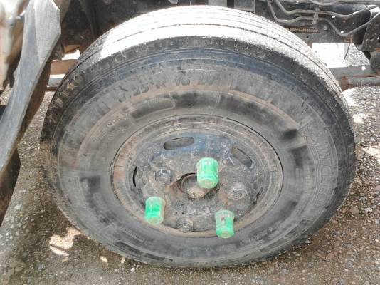 รถอีซูซุ 6 ล้อดั้ม NQR 175 แรงม้า. ปี 50   สนใจติดต่อ  081 - 6079515