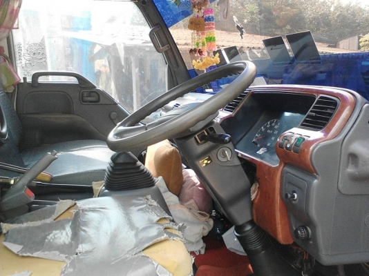 รถอีซูซุ 6 ล้อดั้ม NQR 175 แรงม้า. ปี 50   สนใจติดต่อ  081 - 6079515