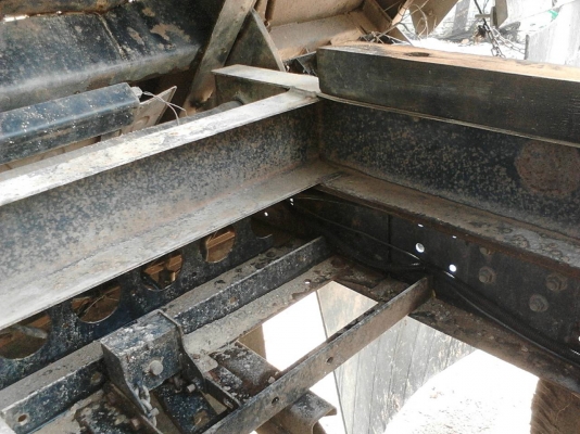 รถอีซูซุ 6 ล้อดั้ม NQR 175 แรงม้า. ปี 50   สนใจติดต่อ  081 - 6079515