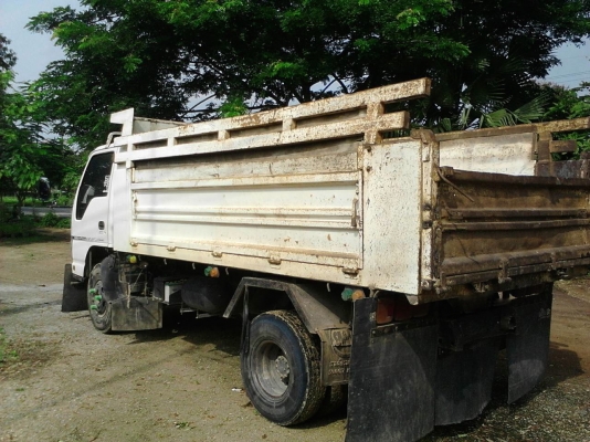 รถอีซูซุ 6 ล้อดั้ม NQR 175 แรงม้า. ปี 50   สนใจติดต่อ  081 - 6079515