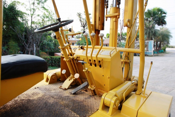 ขายรถยกโฟร์คลิฟต์ TCM FD35 3.5 ตัน เสาสูง 3 เมตร สนใจติดต่อ 086-775-7900, 081-803-2073 ขายรถยกโฟร์คลิฟต์ TCM FD35 3.5 ตัน เสาสูง 3 เมตร สนใจติดต่อ 086-775-7900, 081-803-2073