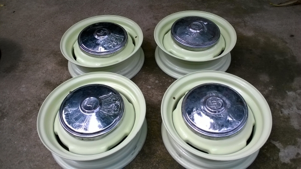 ล้อกระทะมาสด้าพร้อมฝาตบขอบ13 5/110 ราคา6500 บาท