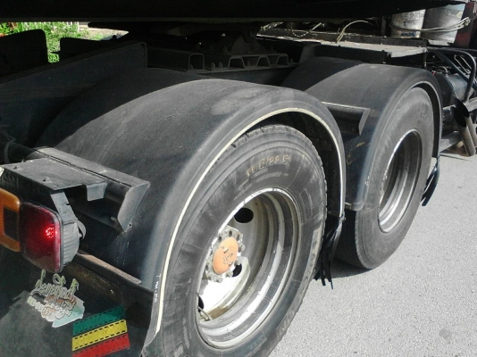 รถฮีโน่ 10 ล้อ หัวลาก 260 แรงม้า. ปี 48 , ( มีขาย 2 คัน. )    สนใจติดต่อ  081 - 6079515