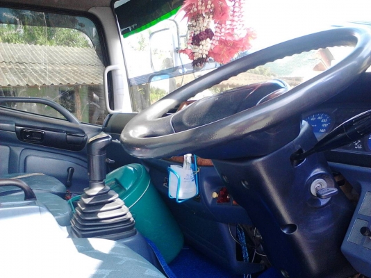 รถฮีโน่ 10 ล้อ หัวลาก 260 แรงม้า. ปี 48 , ( มีขาย 2 คัน. )    สนใจติดต่อ  081 - 6079515