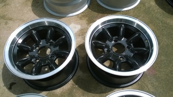 ล้อกล้วย 13*7 4/114 ราคา9000 บาท โทร096-2085202 ครับ ล้อกล้วย 13*7 4/114 ราคา9000 บาท โทร096-2085202 ครับ