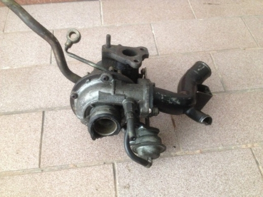 เทอร์โบจิ๋ว VG38 ของเก่าญี่ปุ่นเเท้สภาพตามรูปครับ