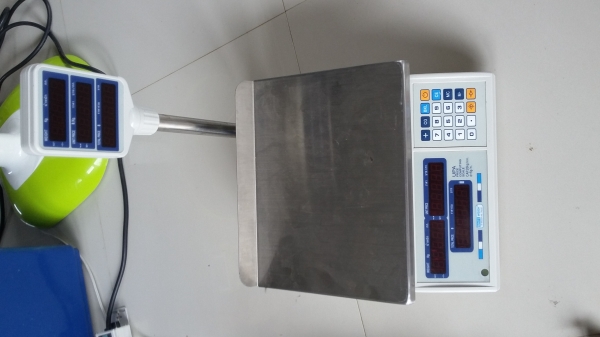 ขายเครื่องชั่ง 20 kg
