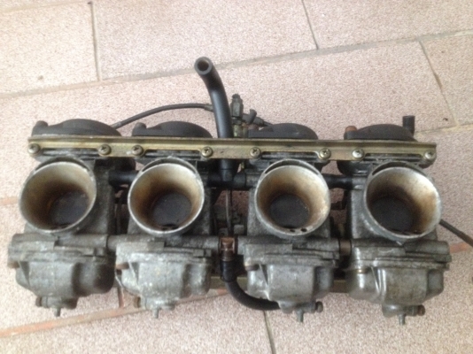 คาบู MIKUNI  JAPAN ของเก่าญี่ปุ่นสภาพตามรูป